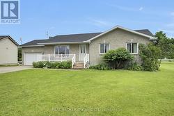 11 LORI LANE North Dundas, ON K0C 1H0
