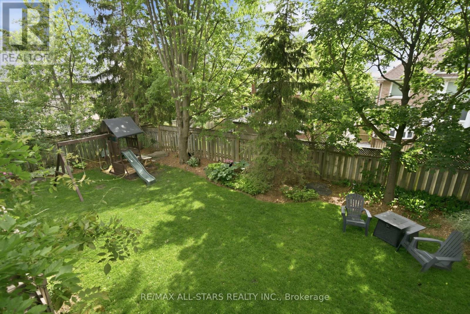 4 Dennis Drive, Ajax, ON