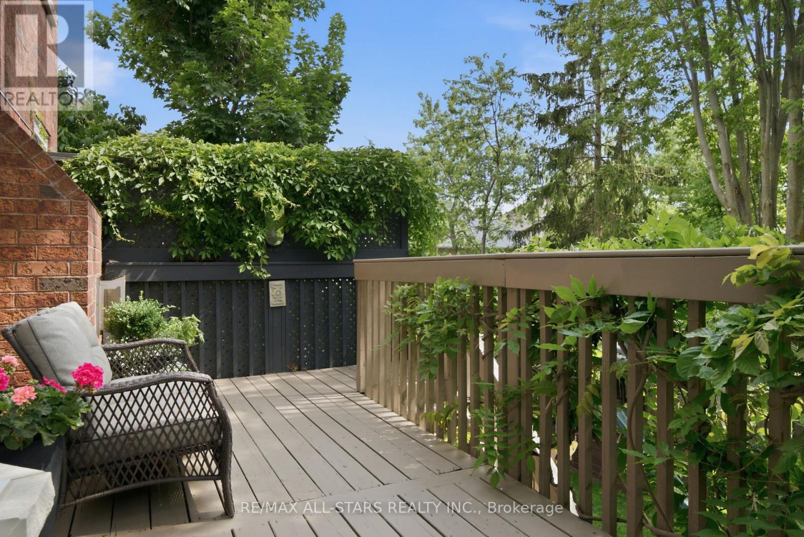 4 Dennis Drive, Ajax, ON