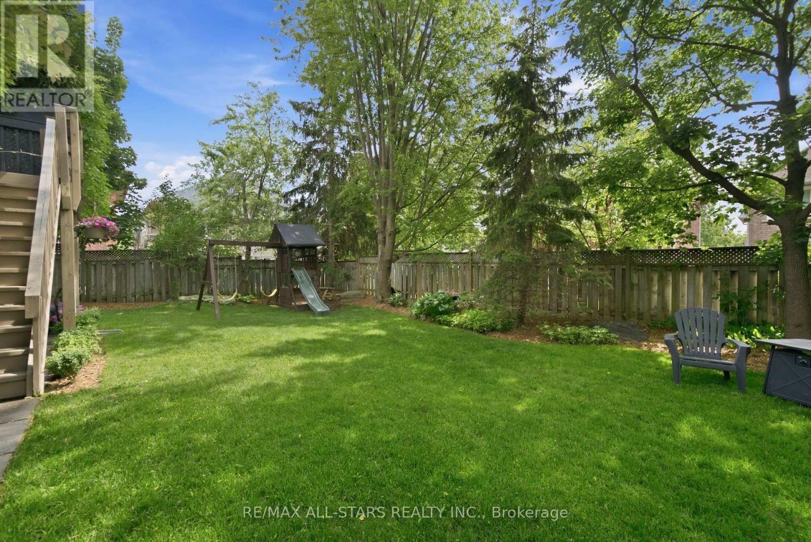 4 Dennis Drive, Ajax, ON