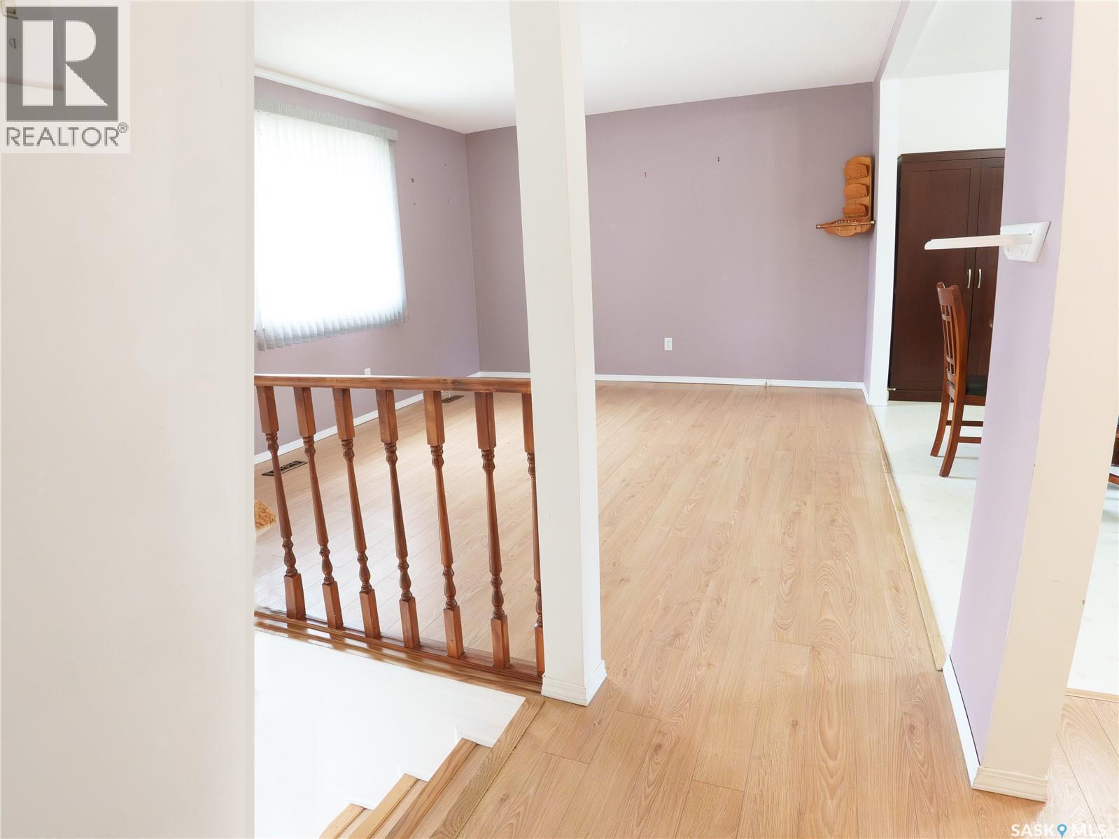 10 Roberts Place, Regina, SK