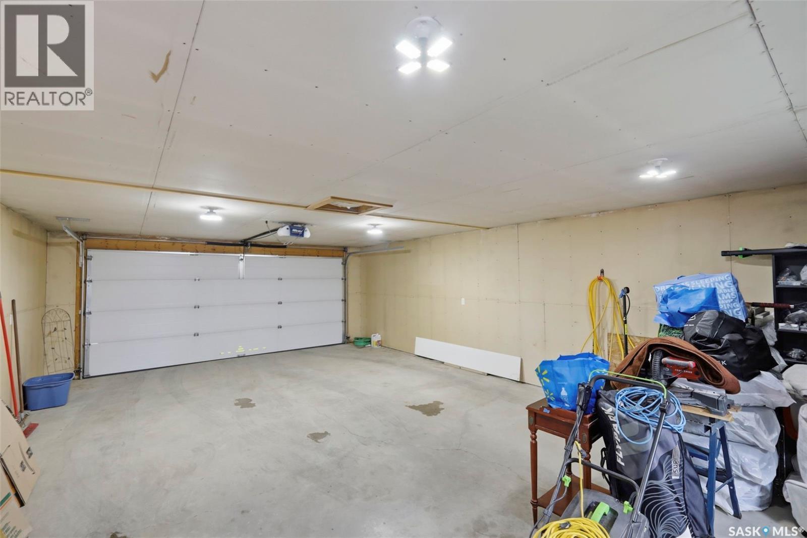 722 Lamarsh Lane, Saskatoon, SK