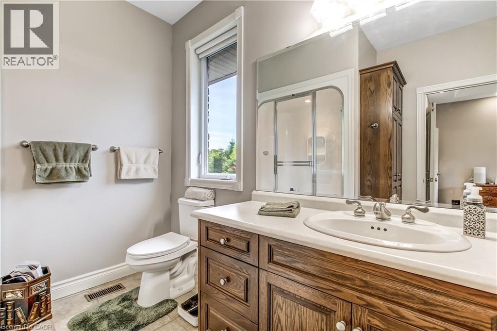 139 Mannheim Crescent, Mannheim, ON - Indoor Photo Showing Bathroom