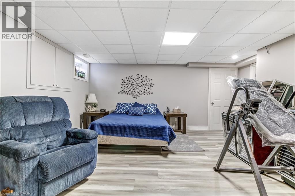 139 Mannheim Crescent, Mannheim, ON - Indoor Photo Showing Other Room