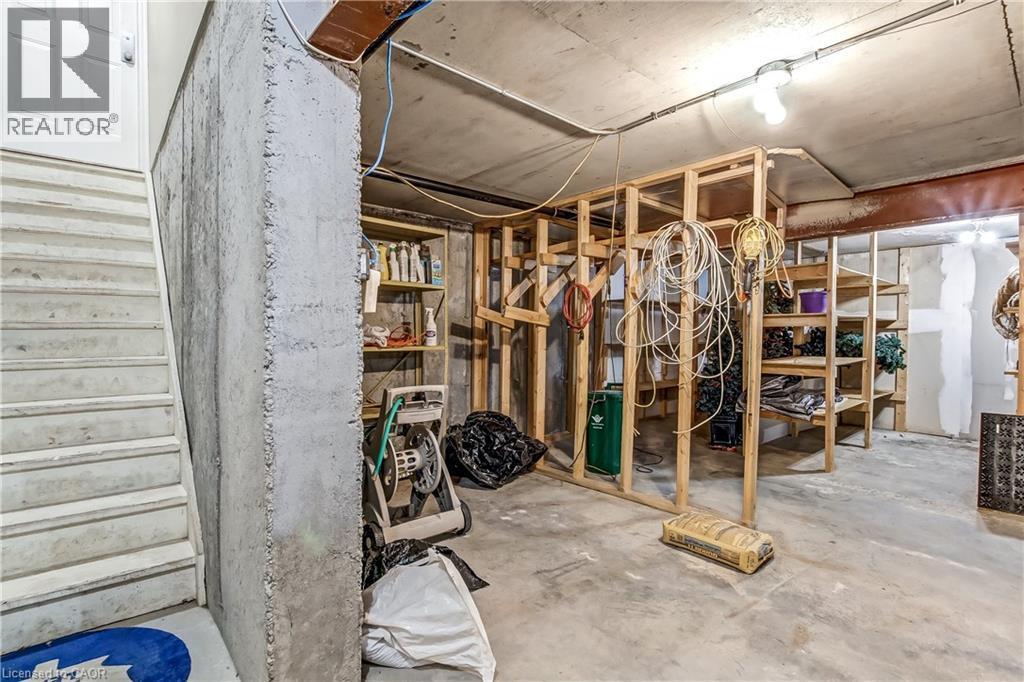 139 Mannheim Crescent, Mannheim, ON - Indoor With Storage