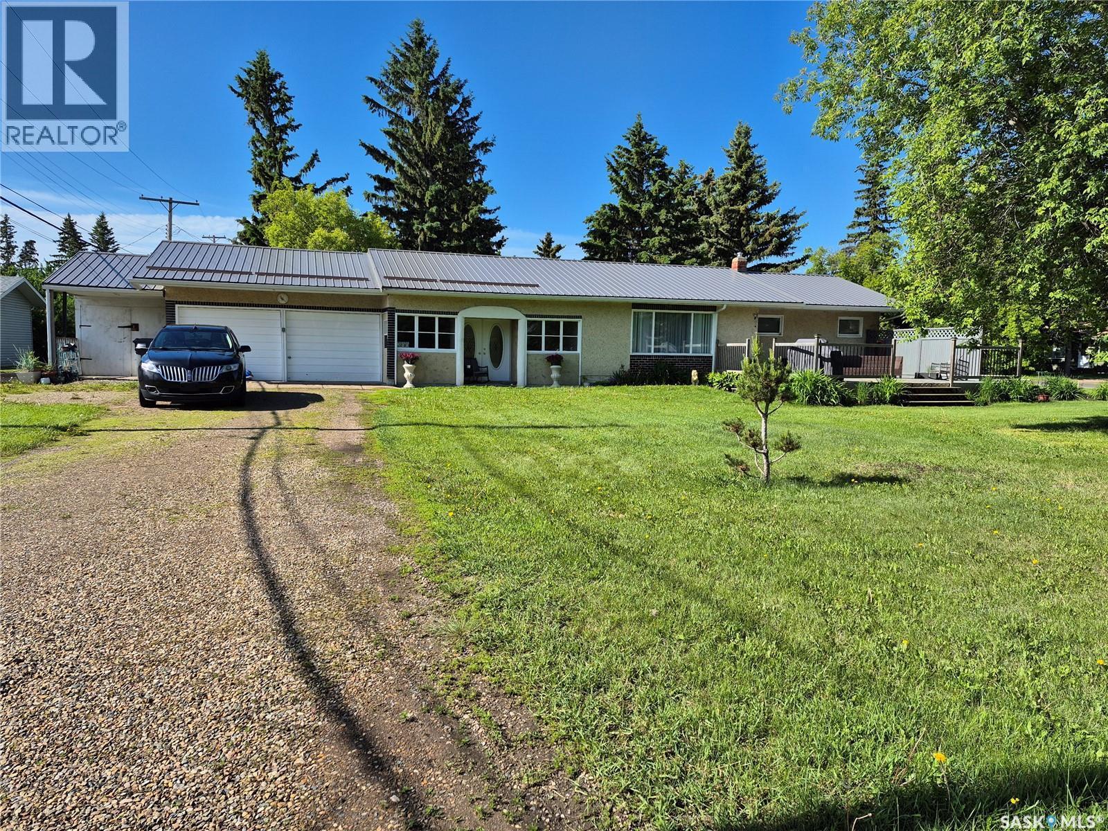 300 Dion Avenue, Cut Knife, SK