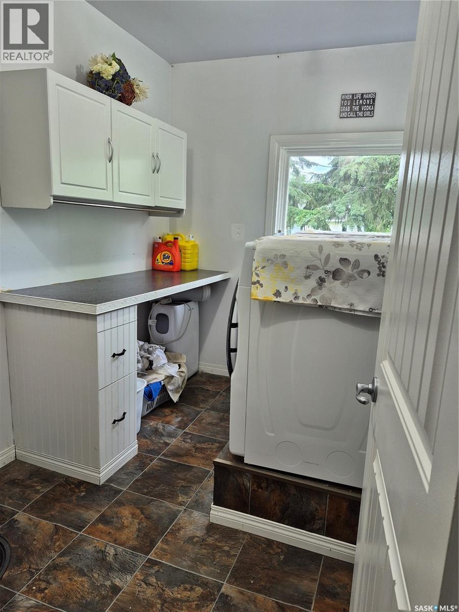 300 Dion Avenue, Cut Knife, SK