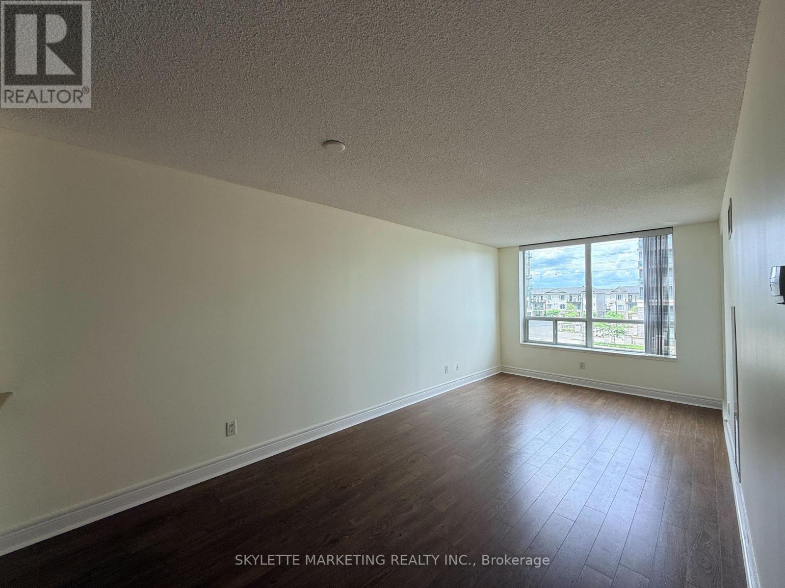 310 - 62 Suncrest Boulevard, Markham, ON