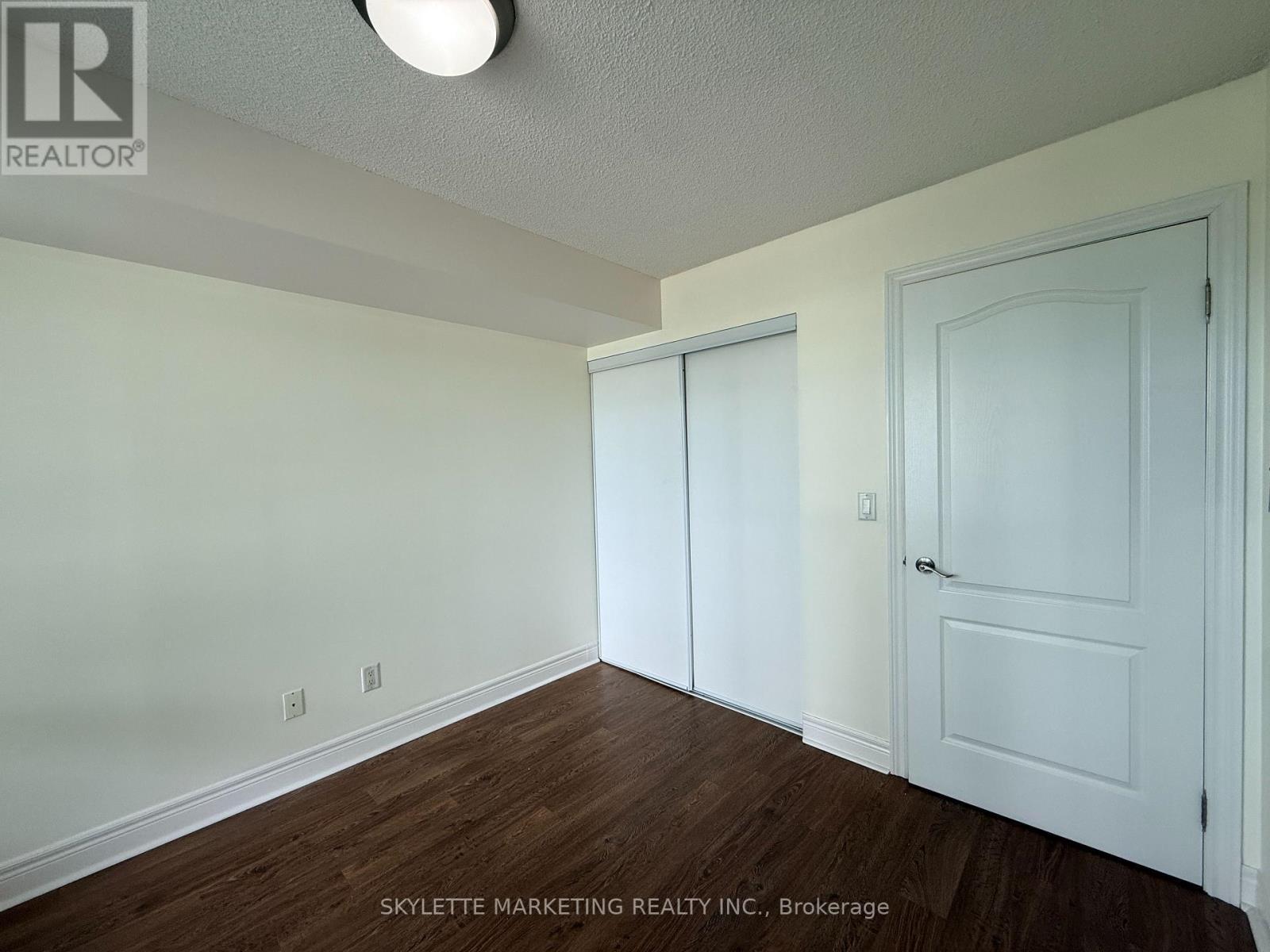 310 - 62 Suncrest Boulevard, Markham, ON