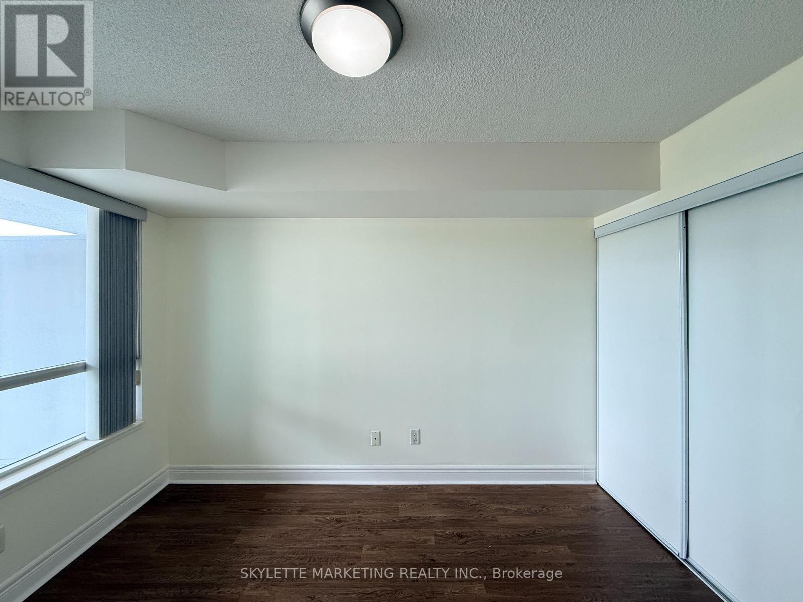 310 - 62 Suncrest Boulevard, Markham, ON