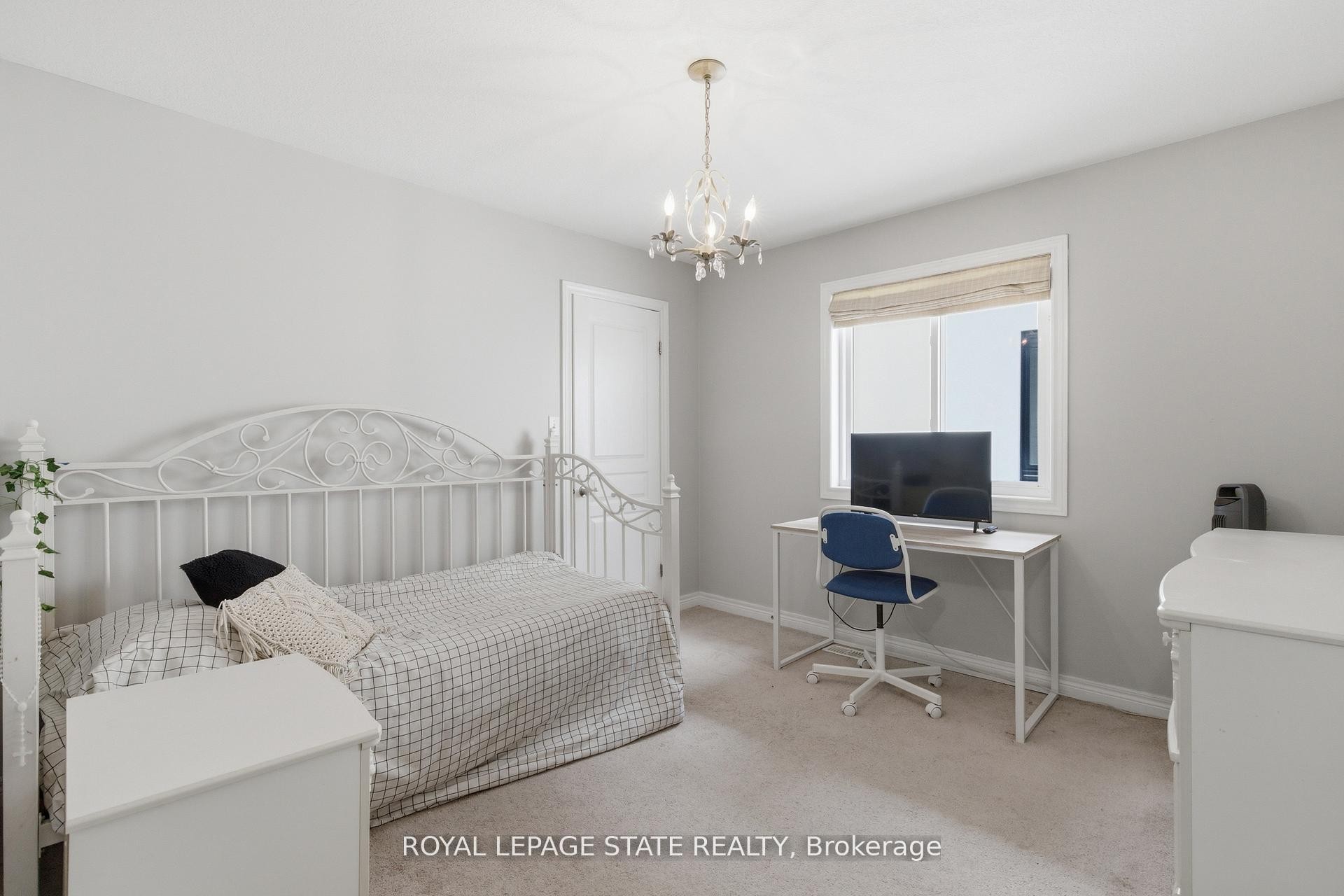 84 Duncairn Crescent, Hamilton, ON