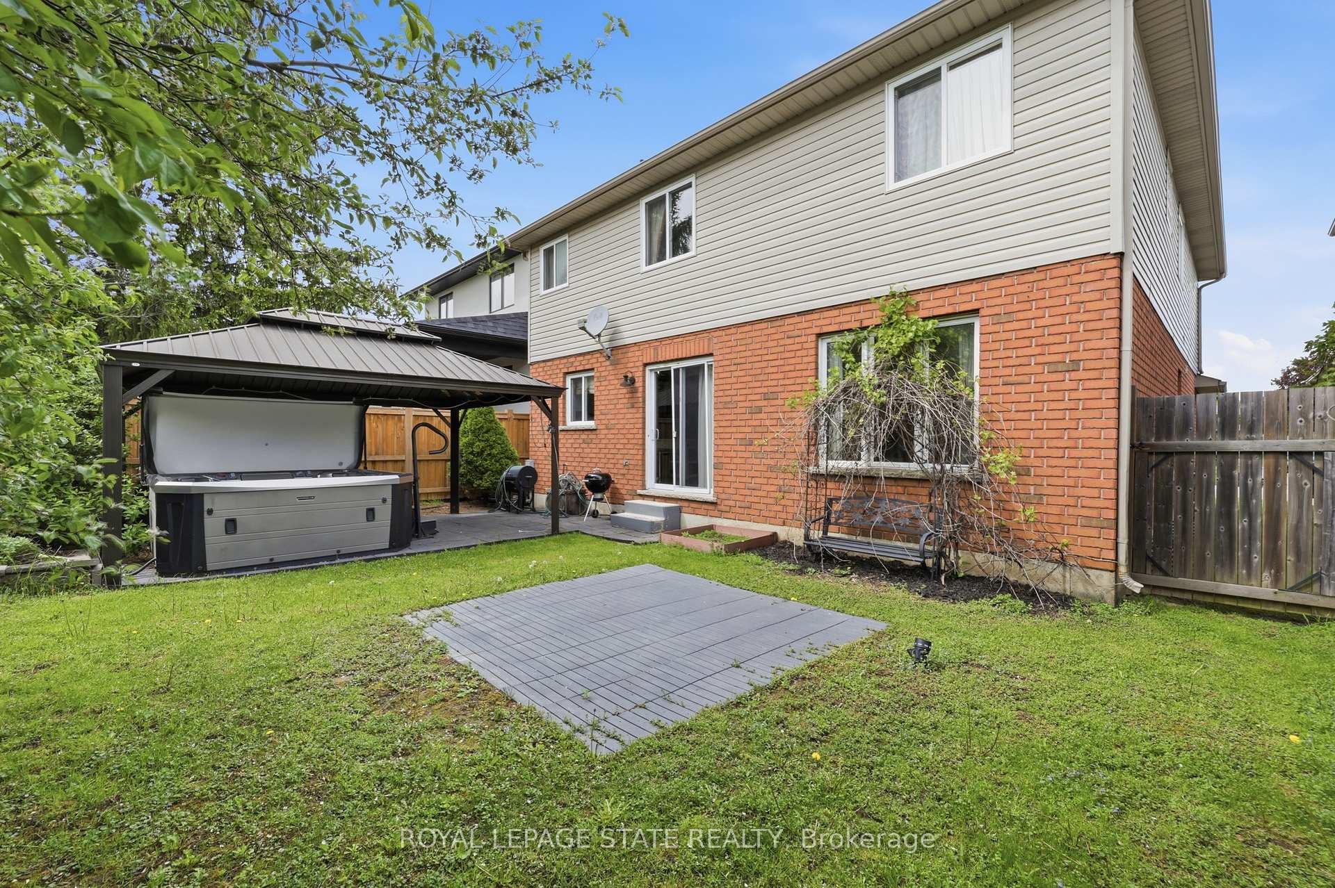 84 Duncairn Crescent, Hamilton, ON