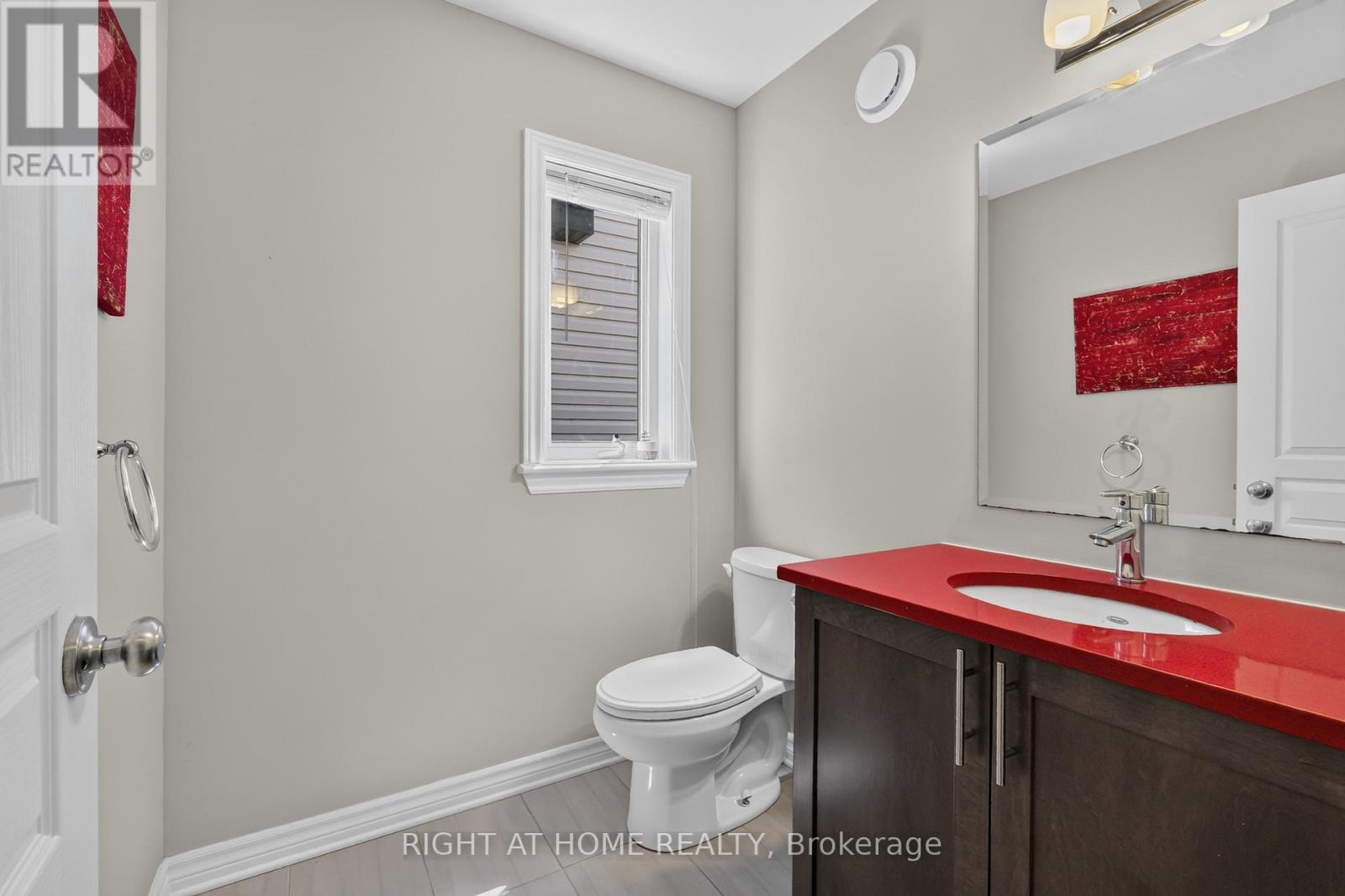 207 Mareth Way, Ottawa, ON