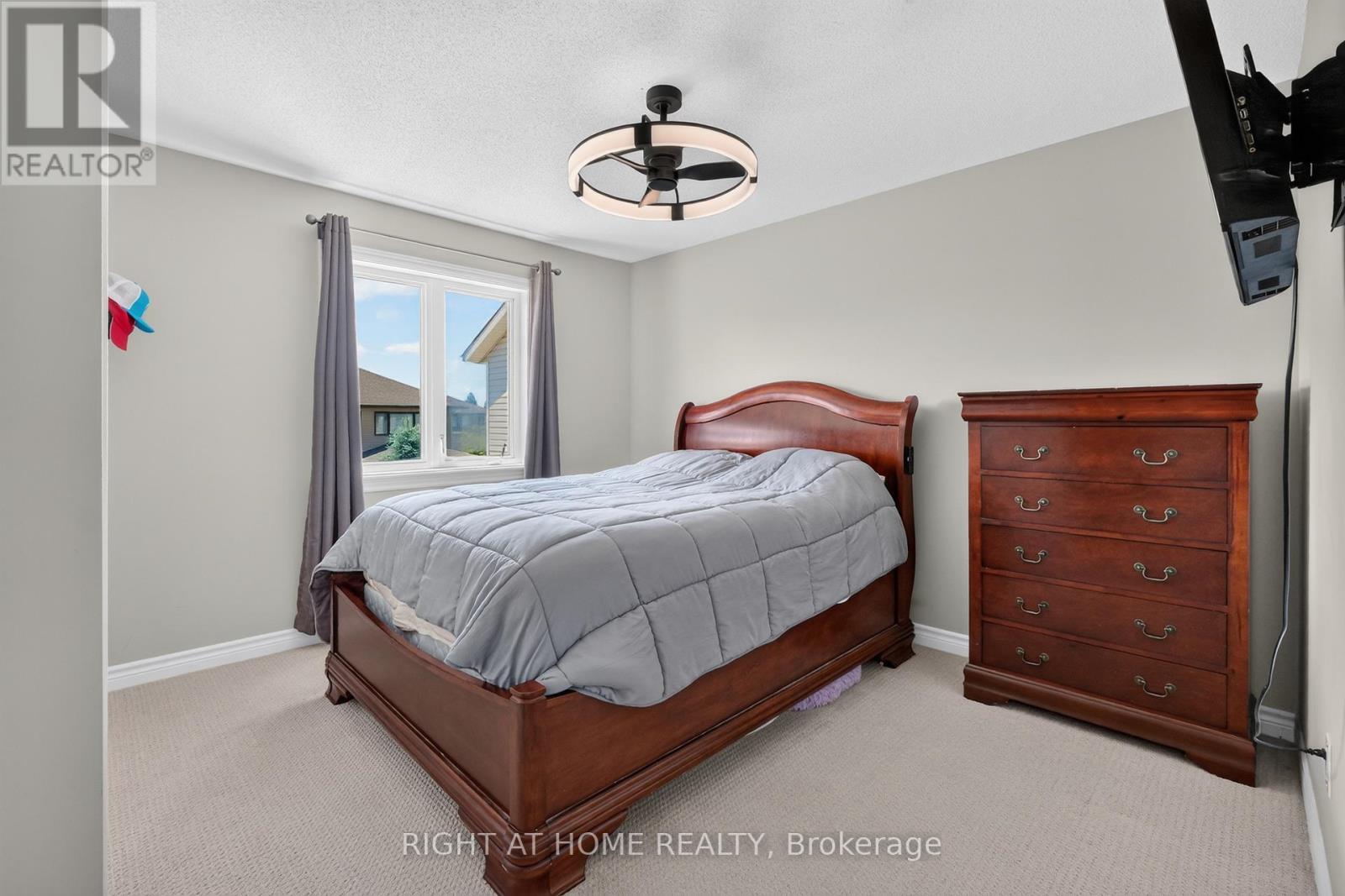 207 Mareth Way, Ottawa, ON