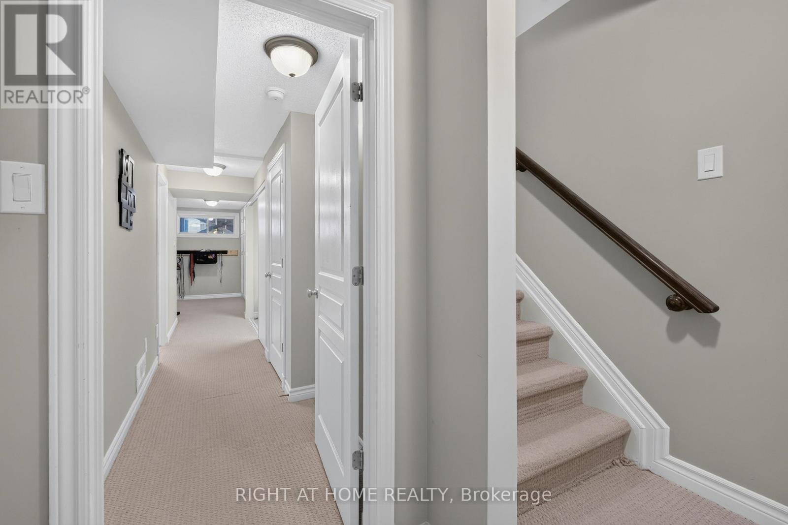 207 Mareth Way, Ottawa, ON