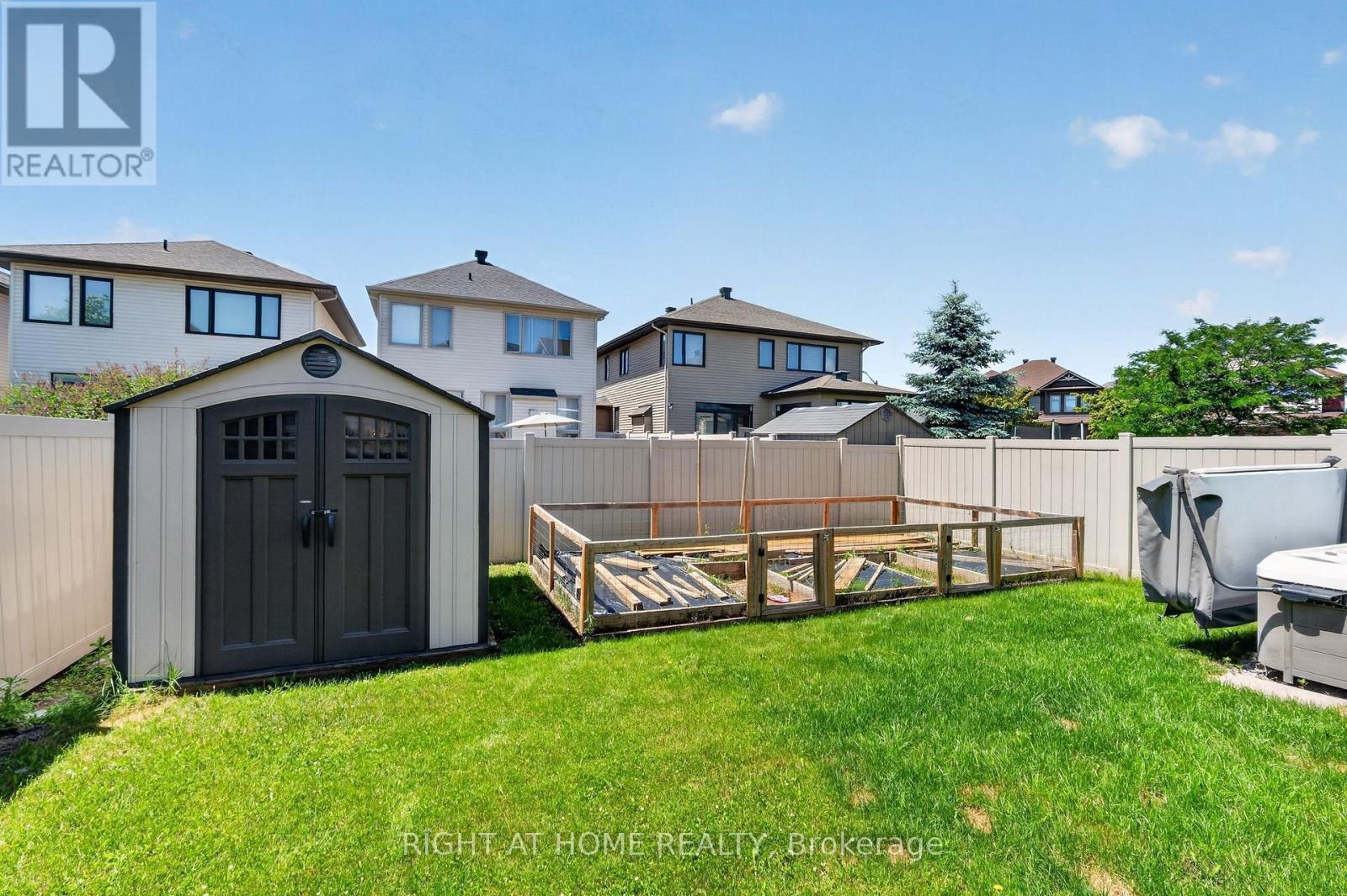 207 Mareth Way, Ottawa, ON