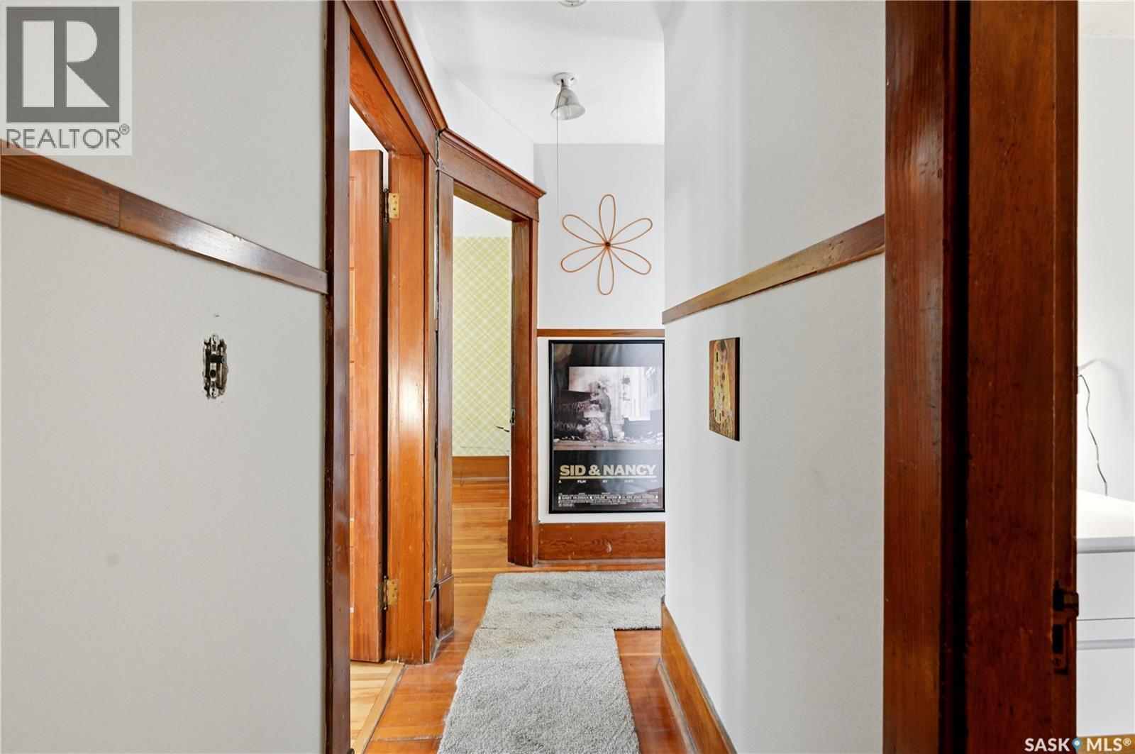 606 Bedford Road, Saskatoon, SK