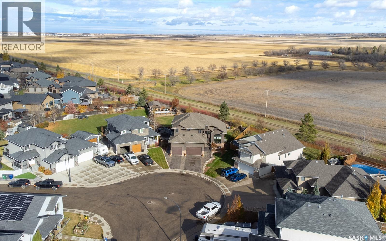 1242 Willowgrove Court, Saskatoon, SK