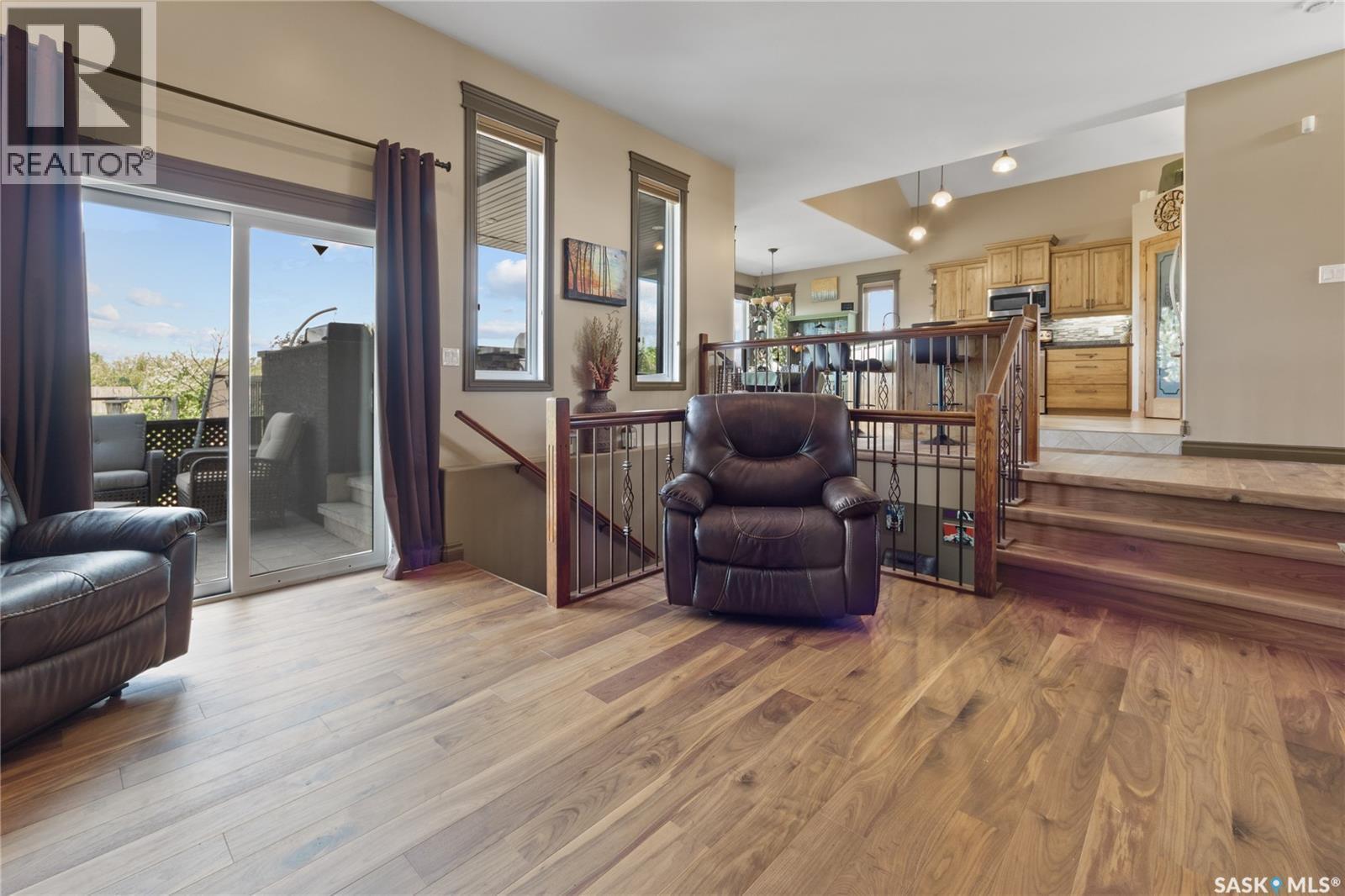 1242 Willowgrove Court, Saskatoon, SK