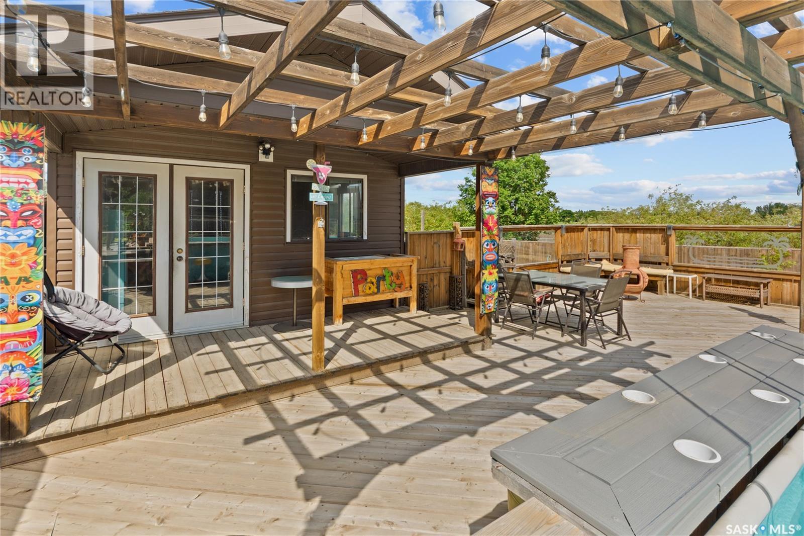 1242 Willowgrove Court, Saskatoon, SK