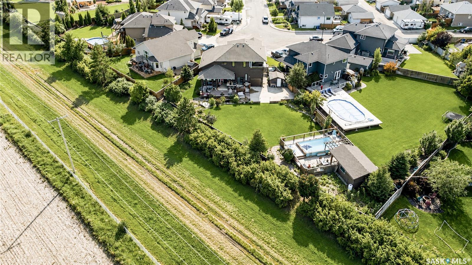 1242 Willowgrove Court, Saskatoon, SK