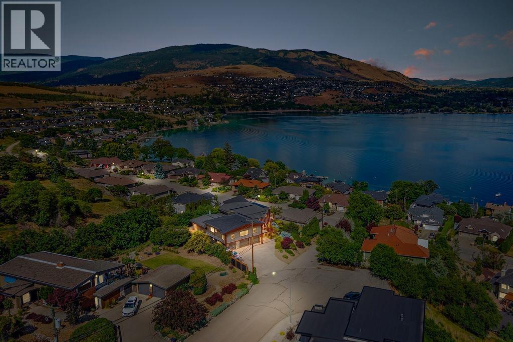 The neighborhood - 13707 Watson Drive, Coldstream, BC