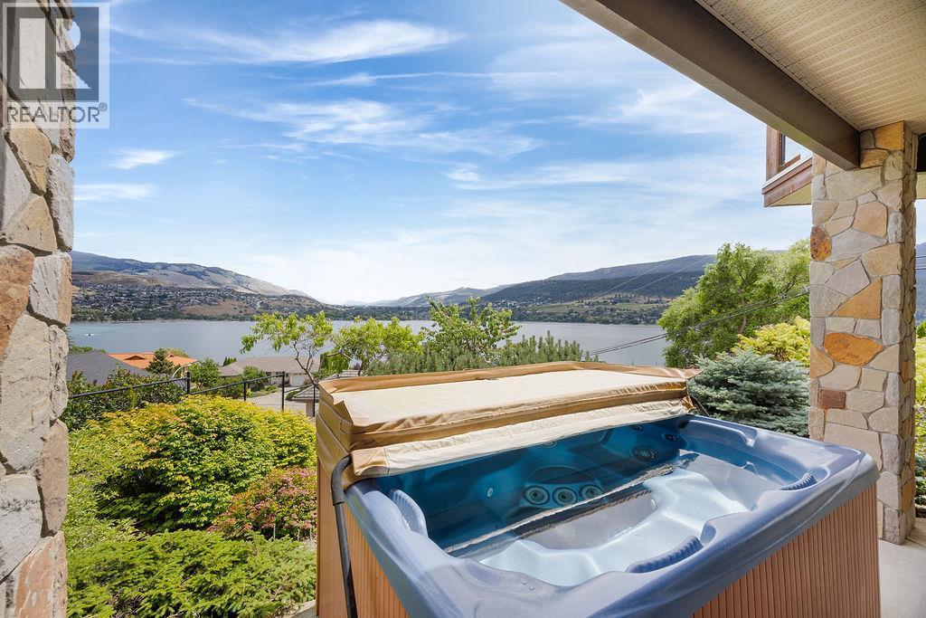 Ooooh yeah.... - 13707 Watson Drive, Coldstream, BC
