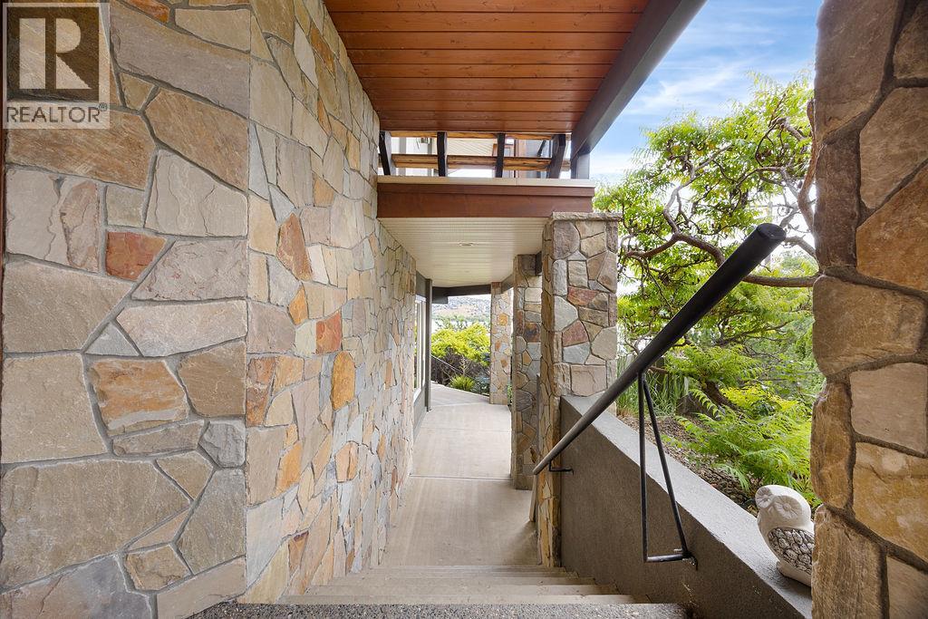 13707 Watson Drive, Coldstream, BC