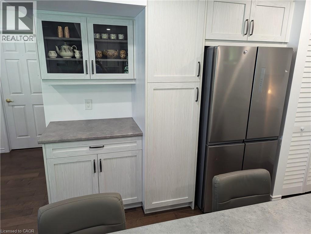 Additional kitchen storage space - 561 Marl Meadow Crescent Unit# Lower, Kitchener, ON