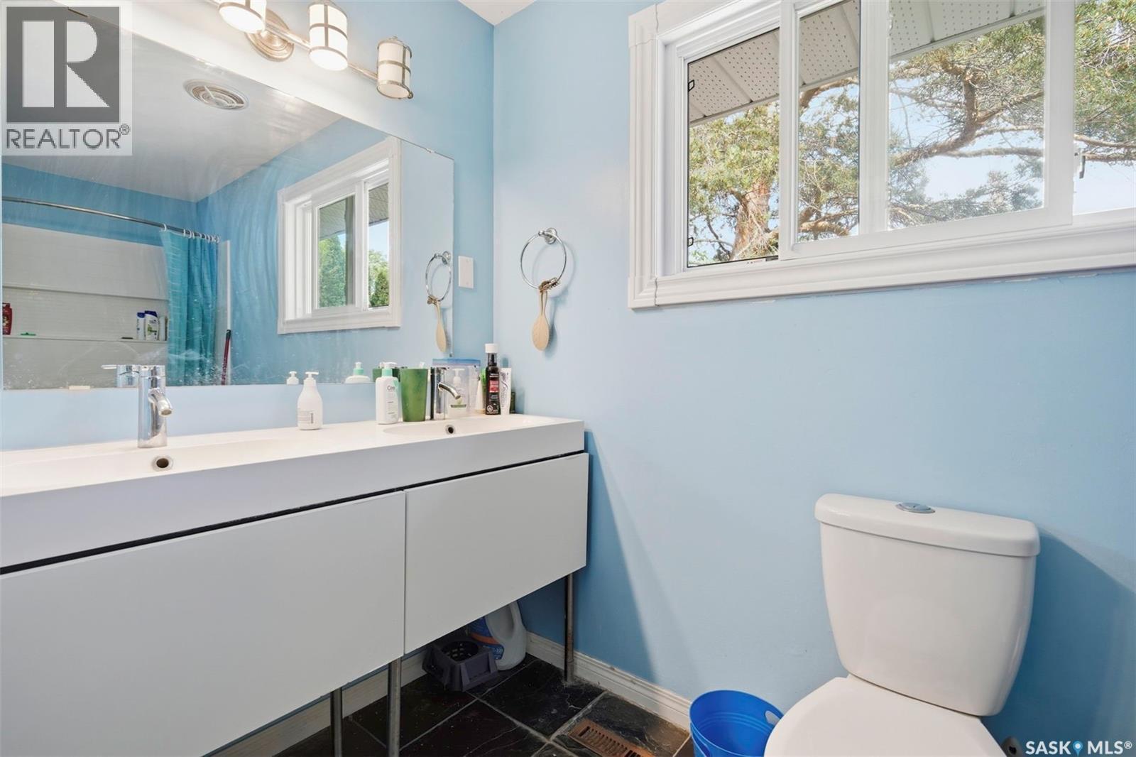 22 Rutter Crescent, Saskatoon, SK
