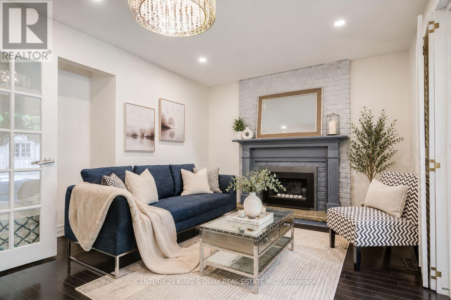 32 Chant Crescent, Markham, ON