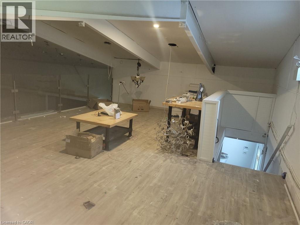 549 Lancaster Street W, Kitchener, ON
