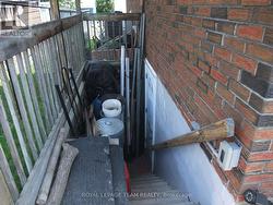 Outside ent. to basement 2nd dewelling potential. -