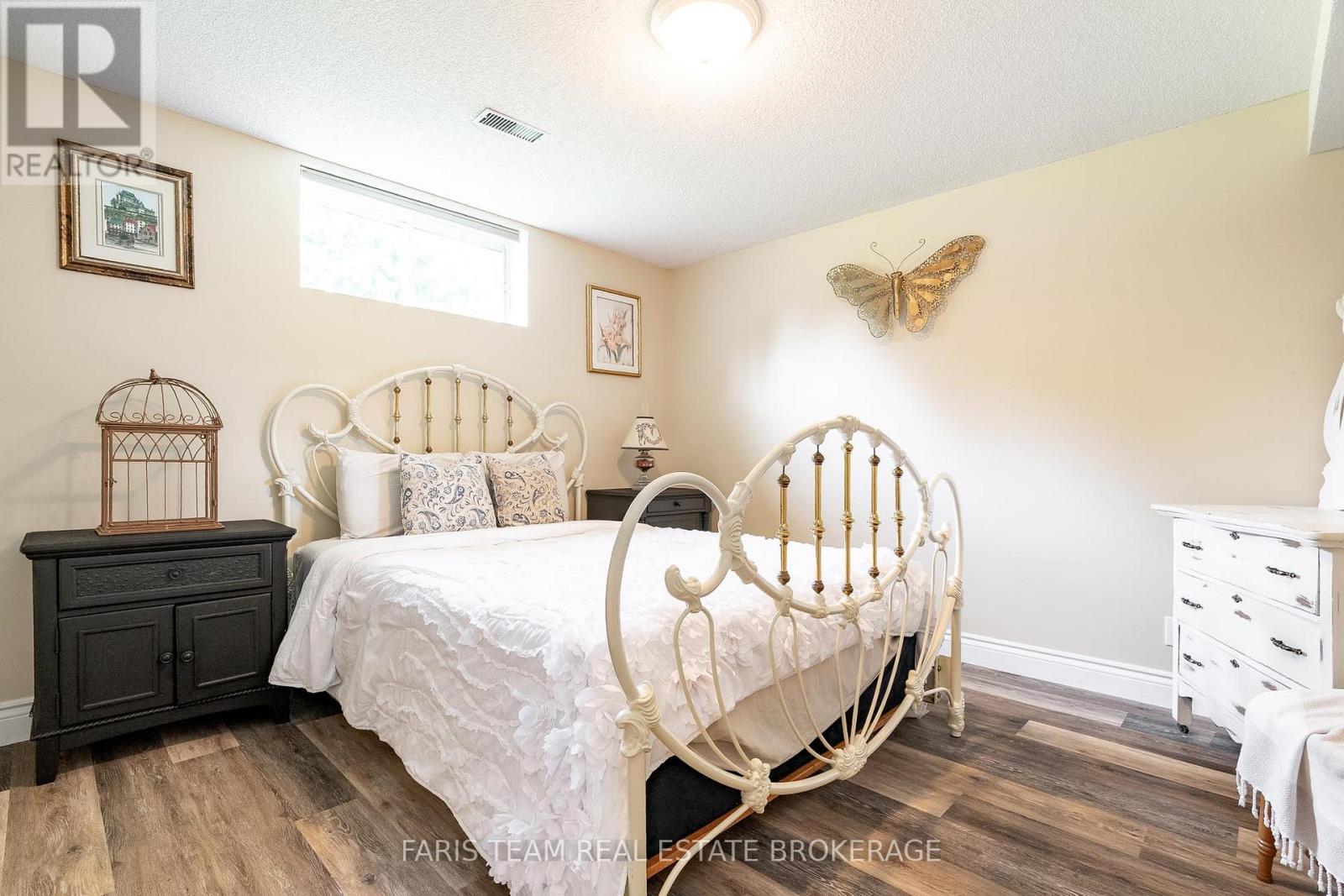 34 Concession Road 8 E, Tiny, ON