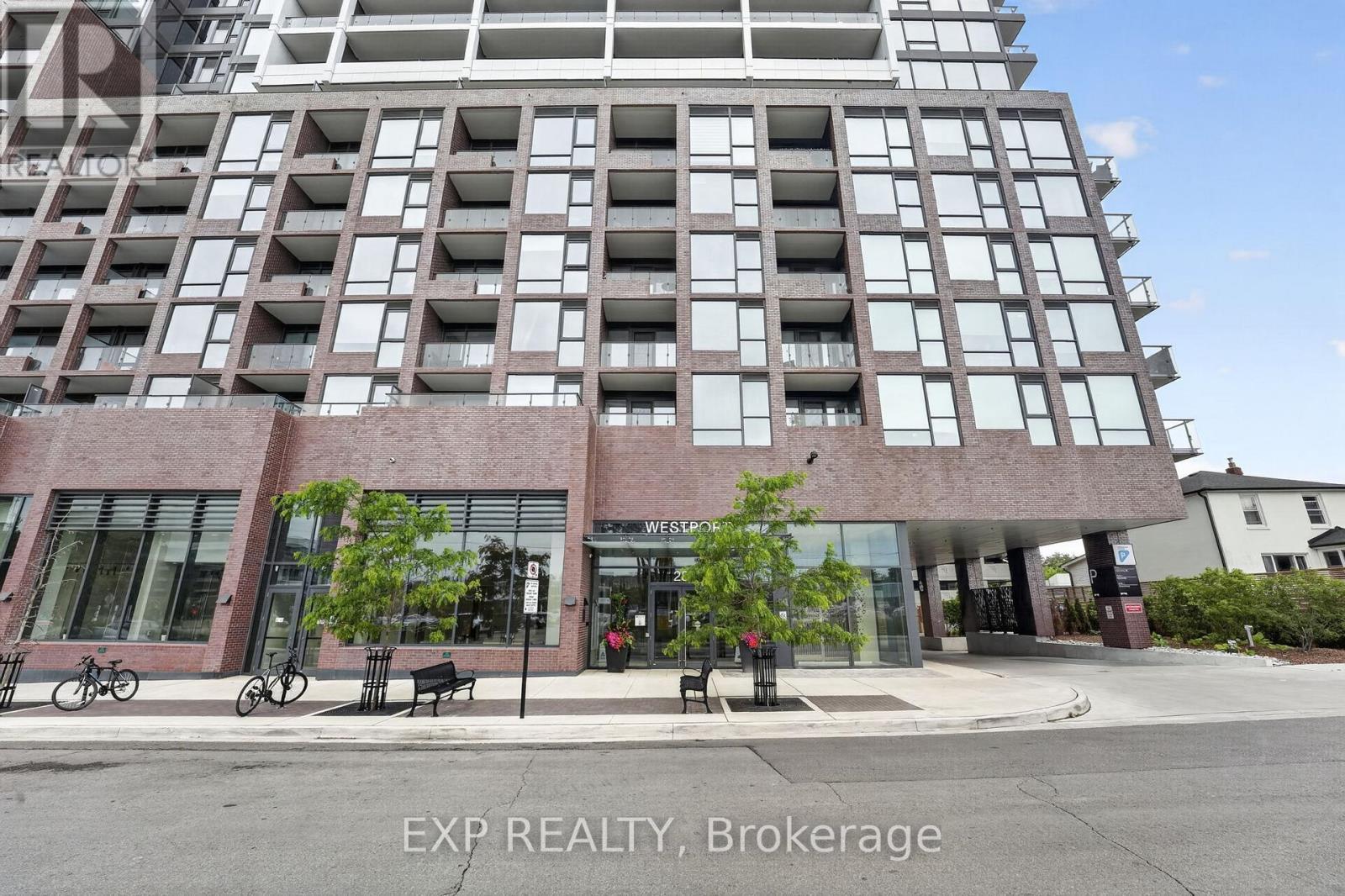 1012 - 28 Ann Street, Mississauga, ON