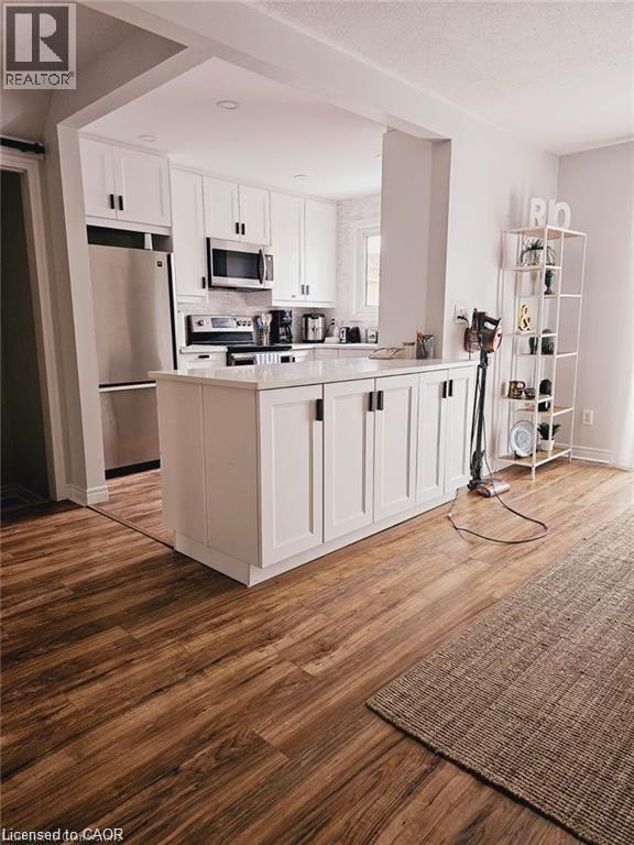 60 Obermeyer Drive, Kitchener, ON