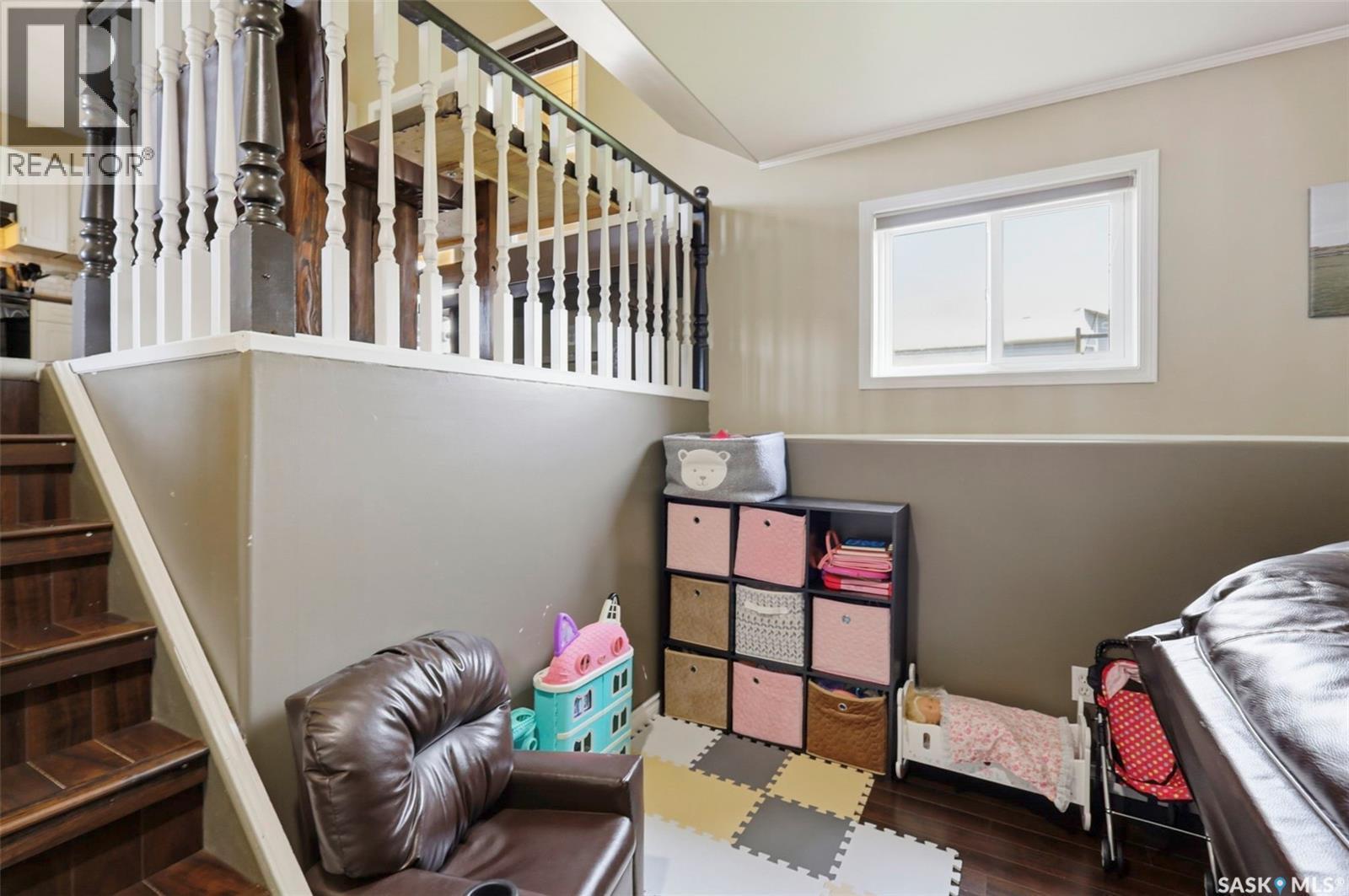 201 1St Avenue N, Warman, SK