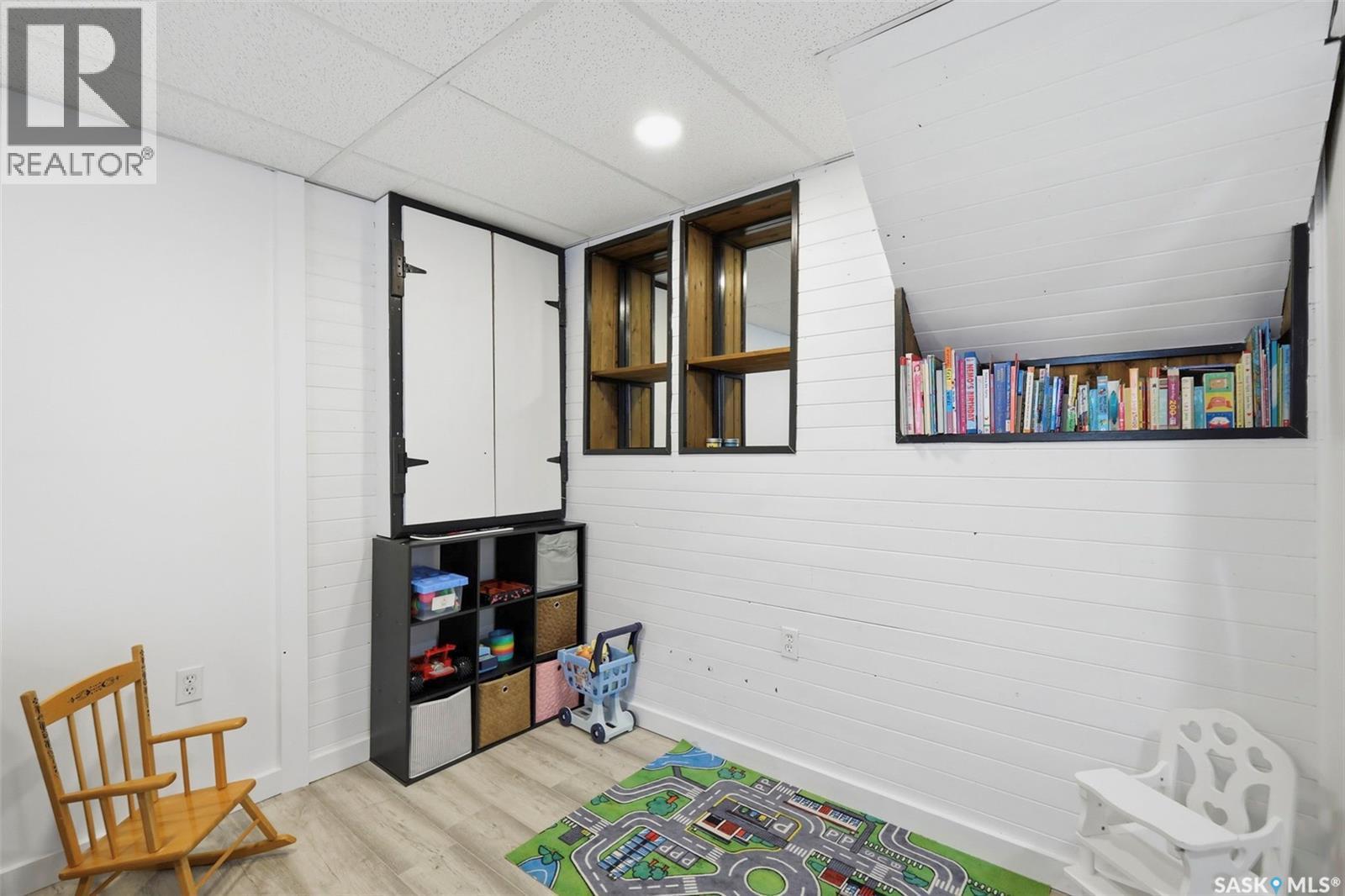 201 1St Avenue N, Warman, SK