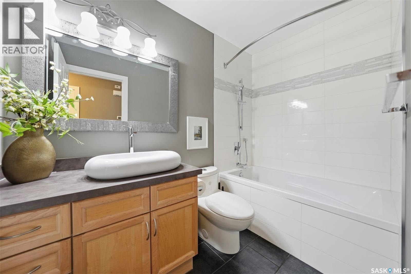 710 Wright Crescent, Saskatoon, SK