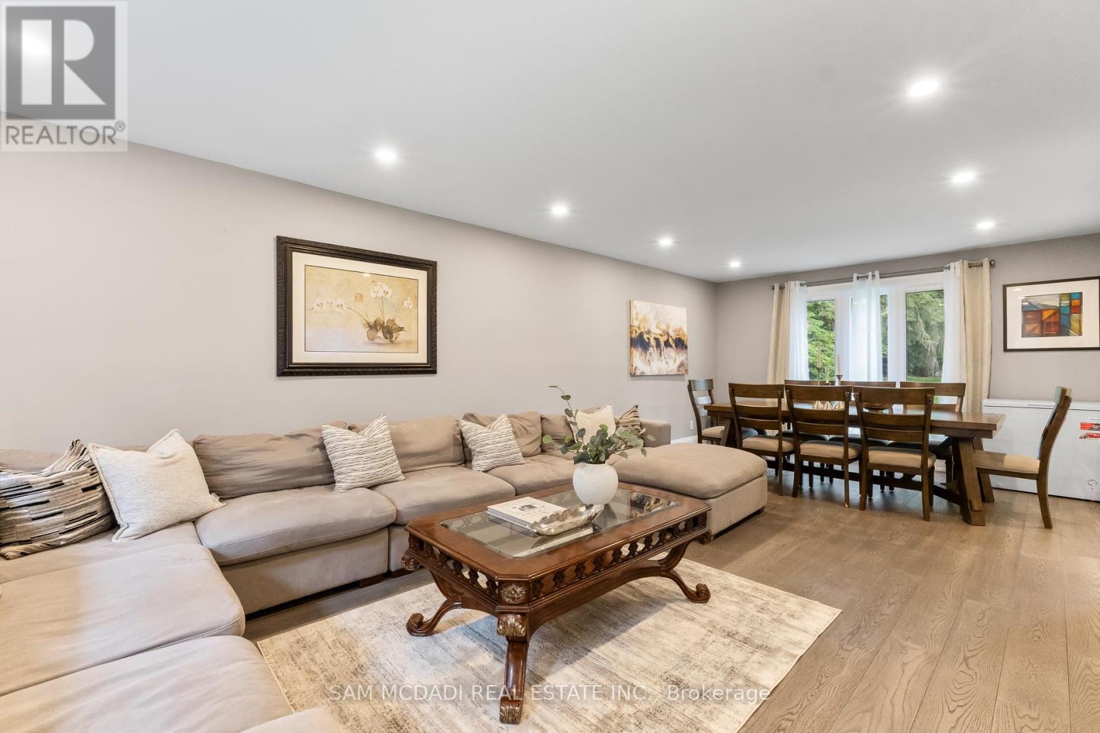 1481 Bunsden Avenue, Mississauga, ON
