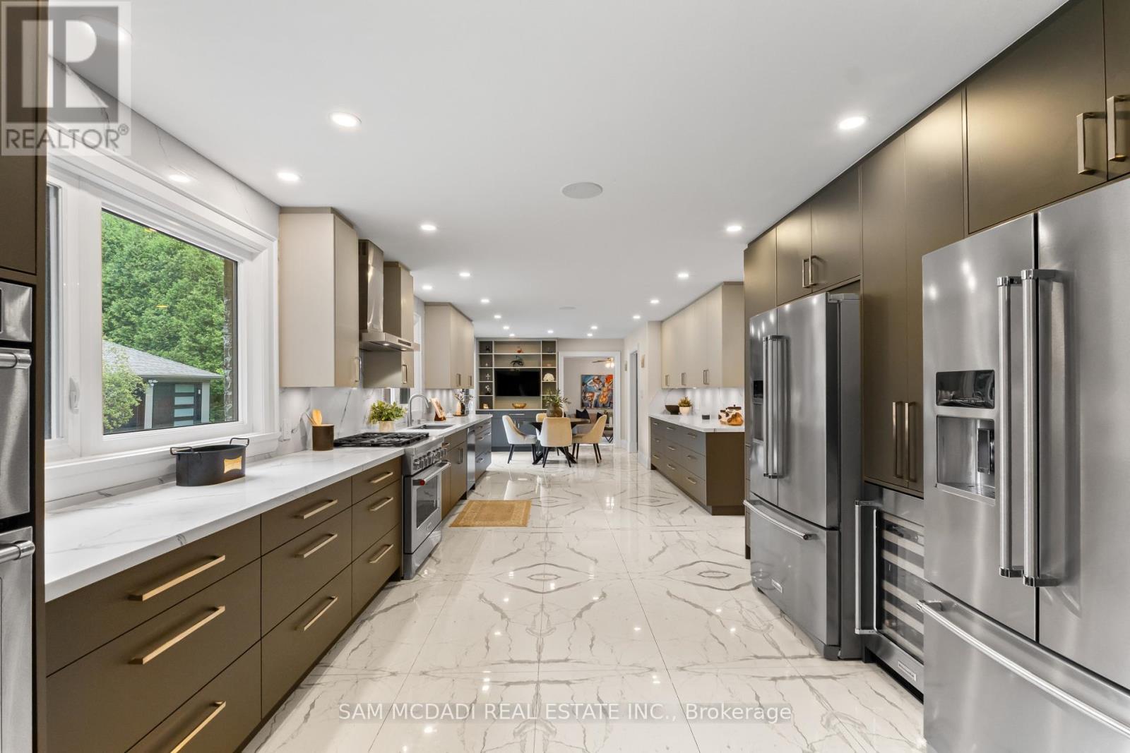 1481 Bunsden Avenue, Mississauga, ON