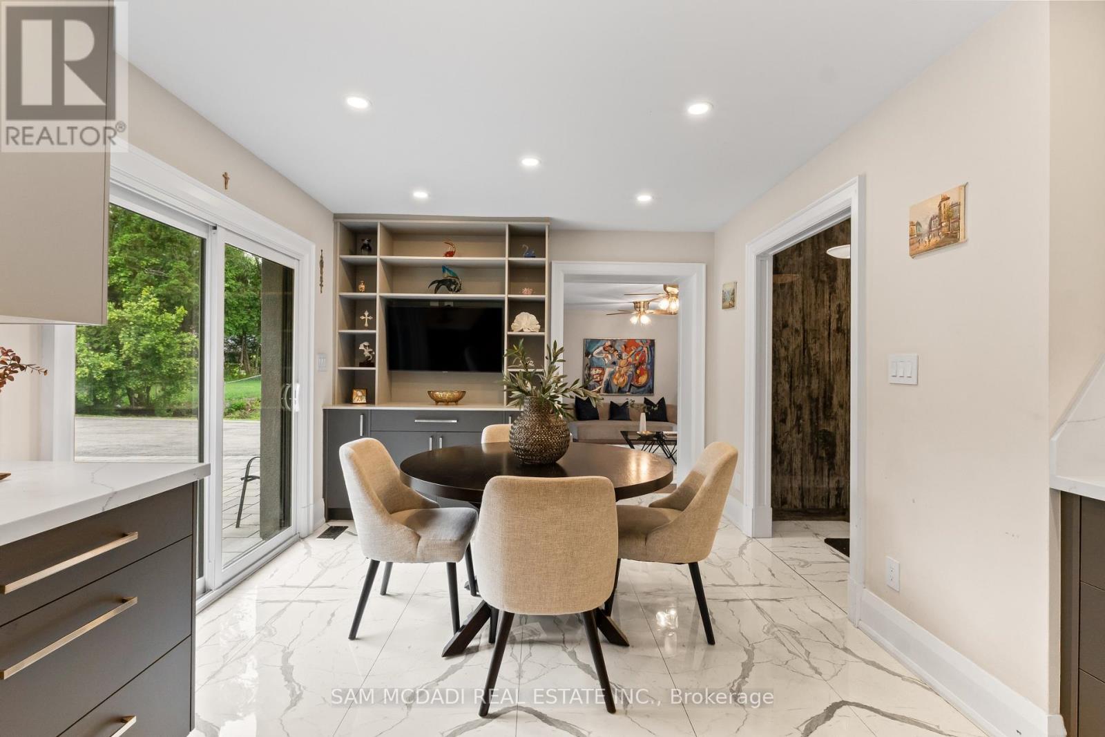 1481 Bunsden Avenue, Mississauga, ON