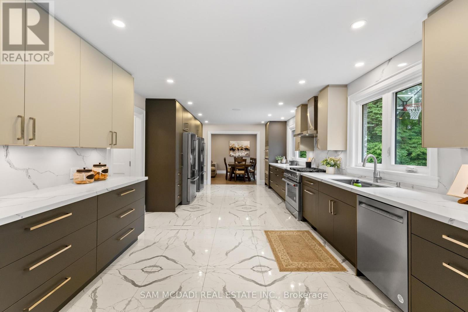 1481 Bunsden Avenue, Mississauga, ON