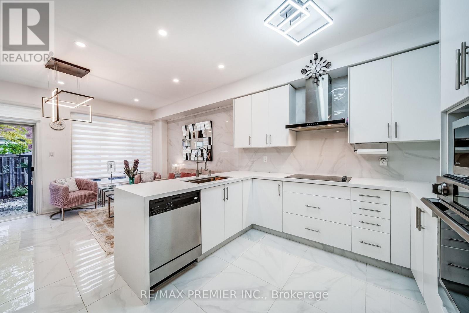 3067 Doyle Street, Mississauga, ON