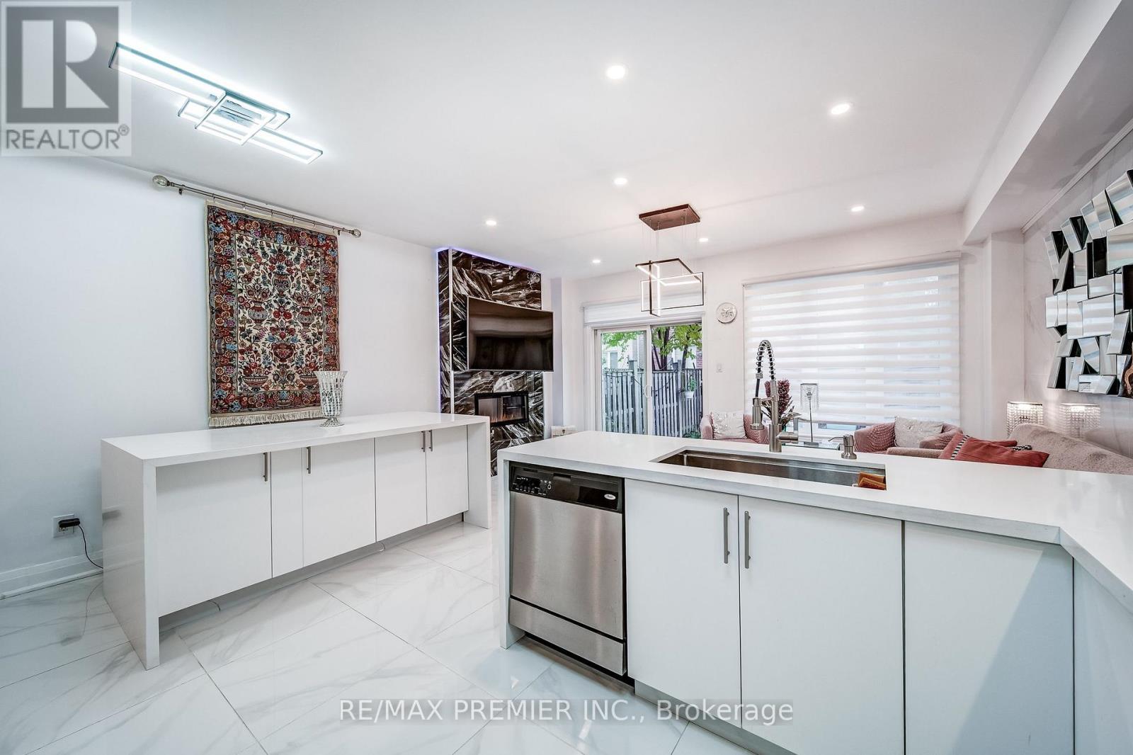 3067 Doyle Street, Mississauga, ON