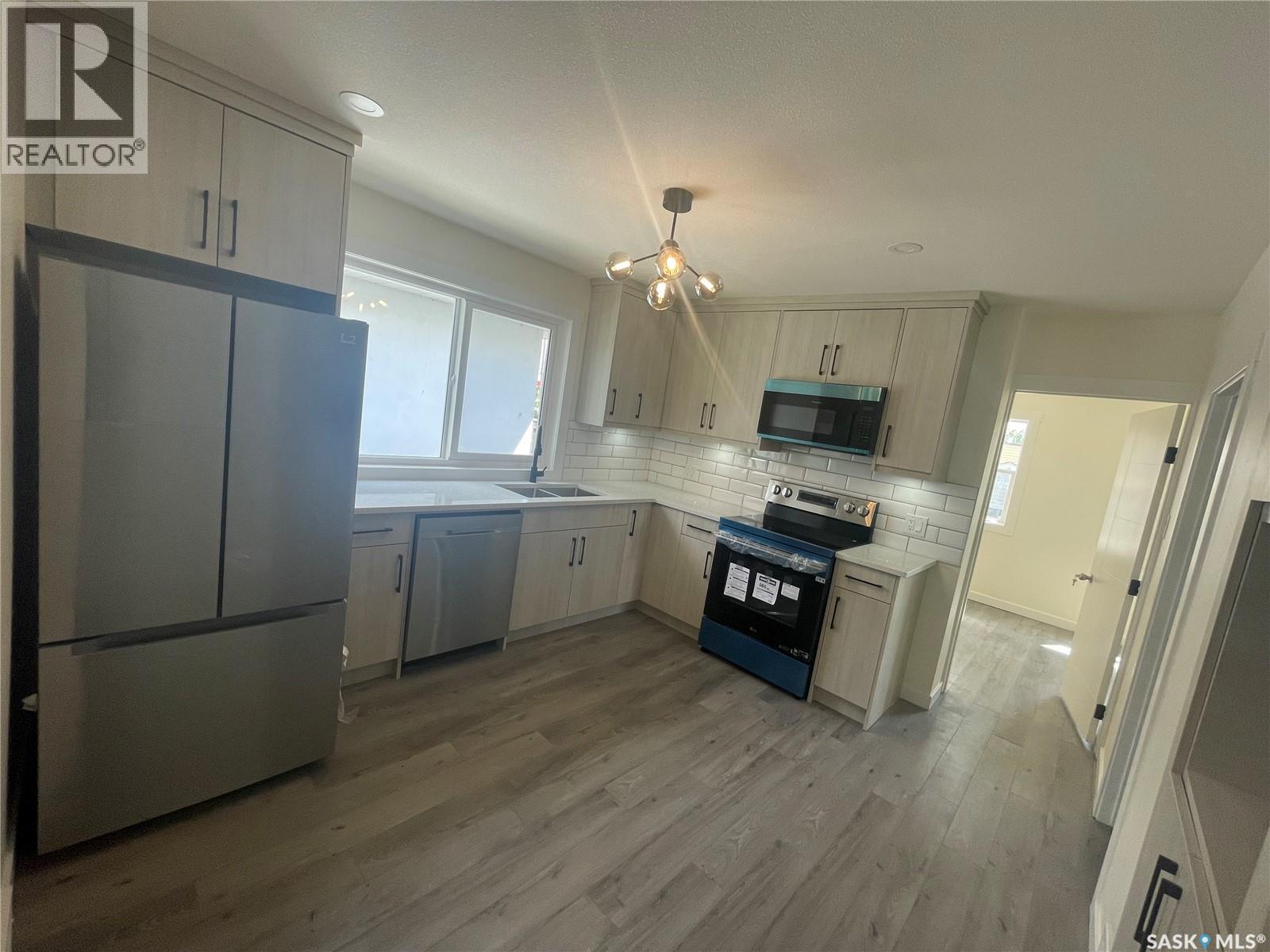 911 23Rd Street, Saskatoon, SK