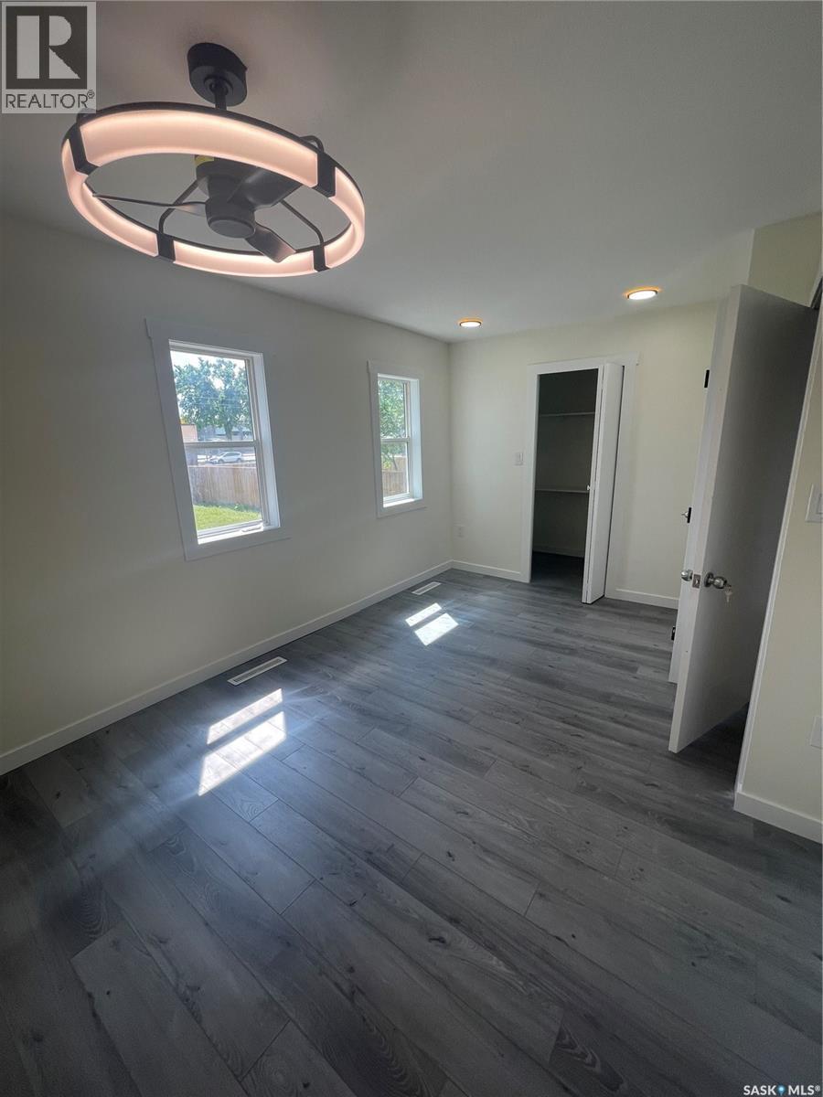 911 23Rd Street, Saskatoon, SK