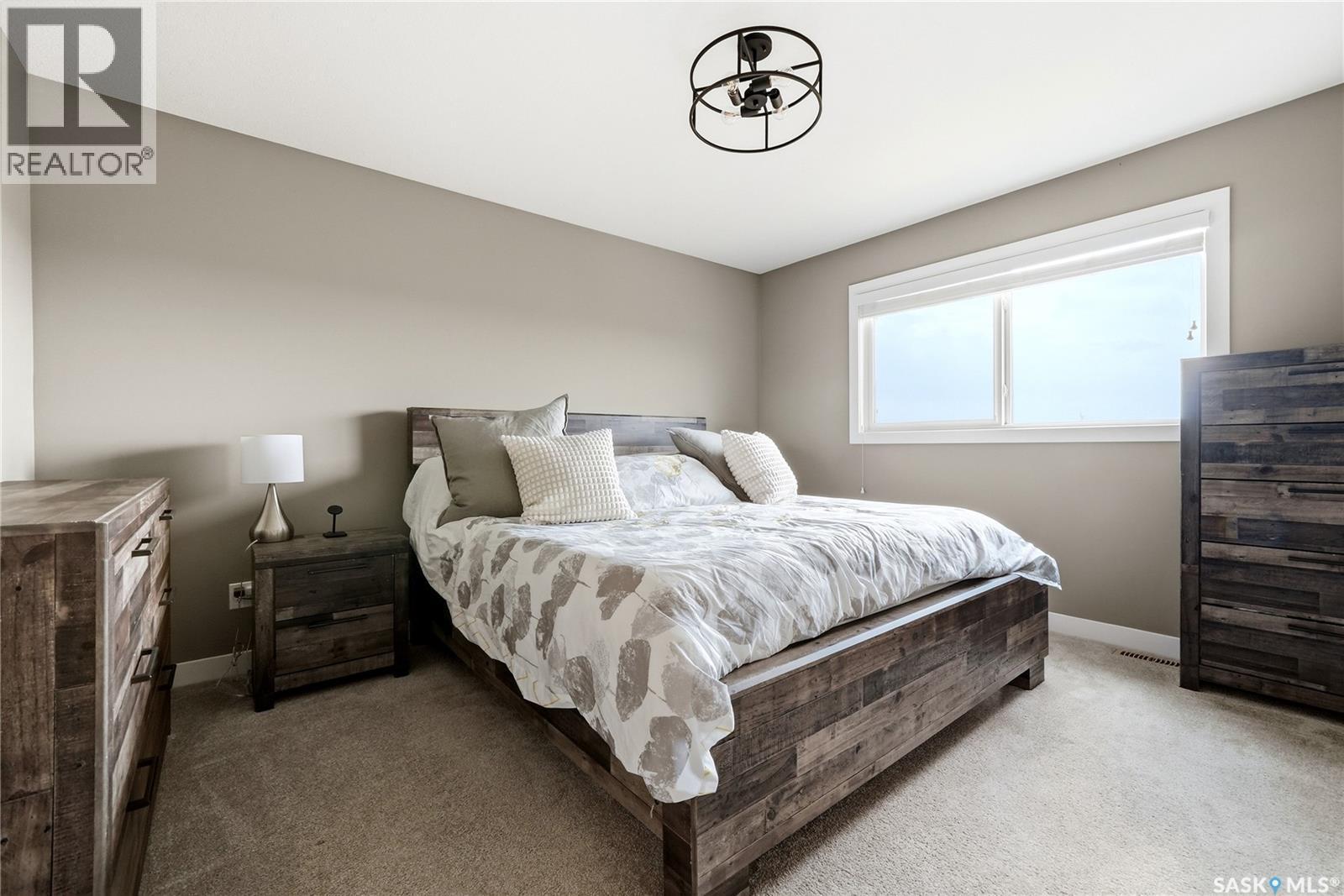 3504 Green Lily Road, Regina, SK - Indoor Photo Showing Bedroom