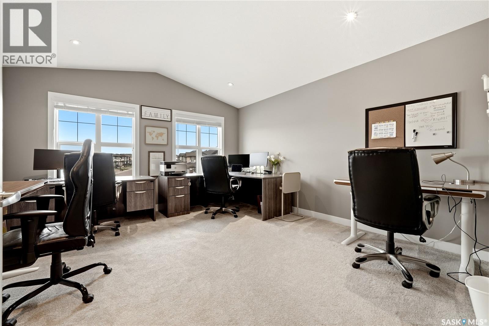 3504 Green Lily Road, Regina, SK - Indoor Photo Showing Office