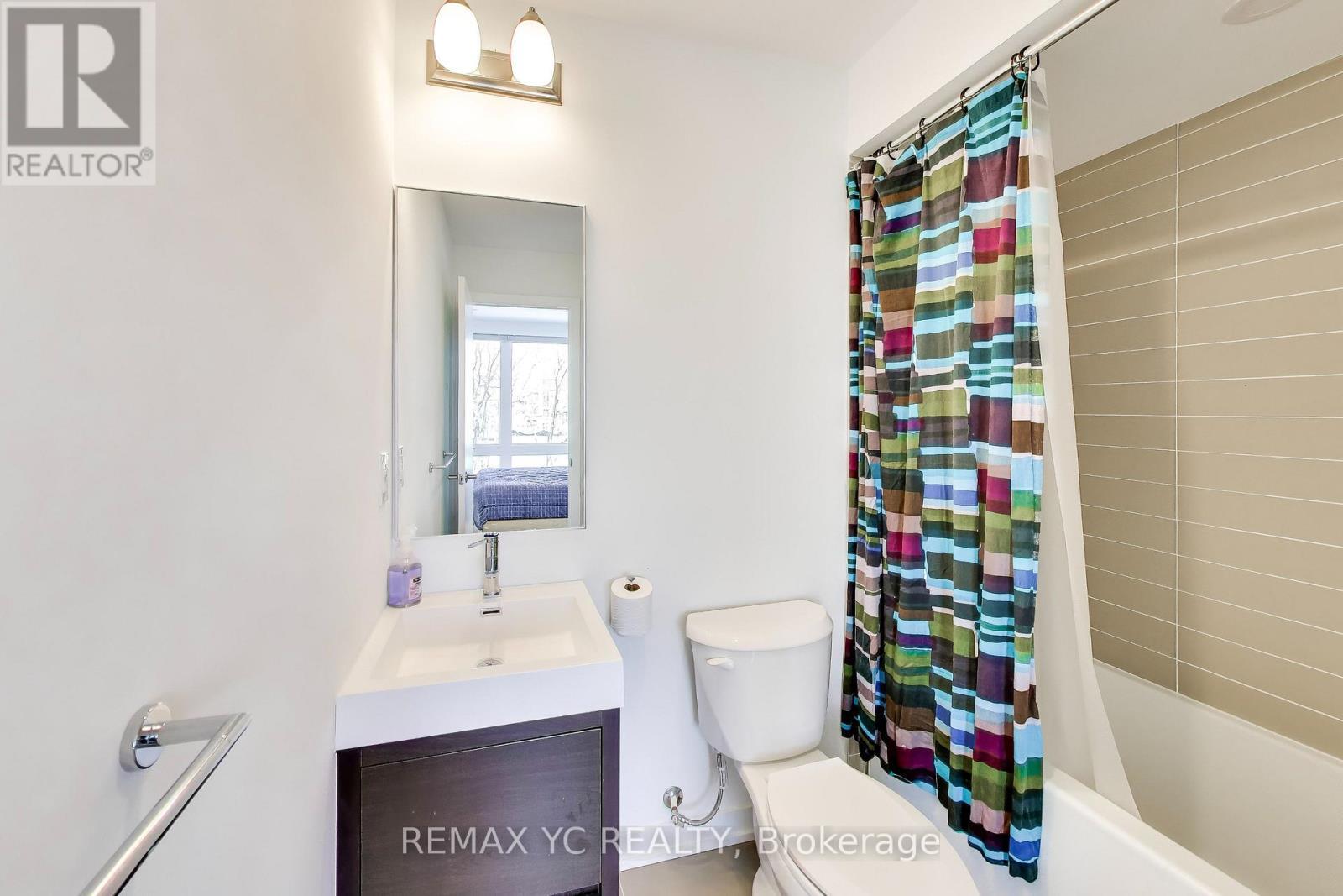 18 Deep Roots Terrace, Toronto, ON